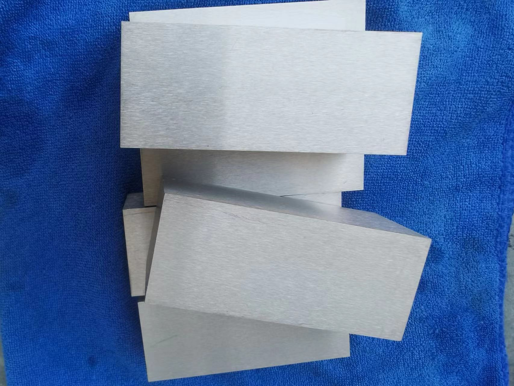 鈦板、鈦棒表面缺陷反應層如何處理